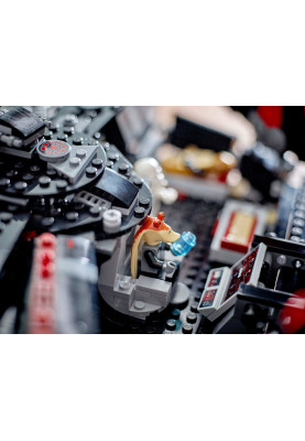 LEGO Конструктор Star Wars Темний сокіл