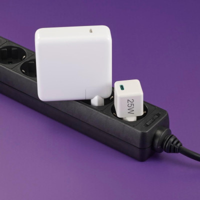 HAMA Зарядний пристрій мережевий 25Вт USB-С, PD, білий