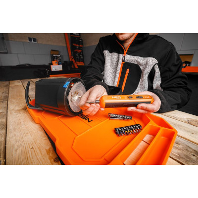 Graphite Викрутка акумуляторна 4В1Х1.5А·рік 4.5Нм 230об·хв 20 біт кейс 0.23кг