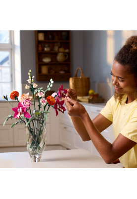 LEGO Конструктор Botanicals Милий рожевий букет квітів