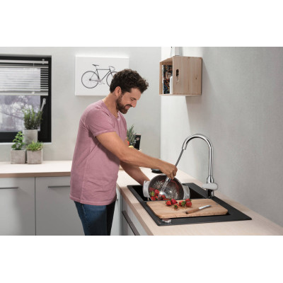 Hansgrohe Змішувач для кухні Focus M42, довж.виливу - 224мм, витяжний, 1важіль, KM220, хром