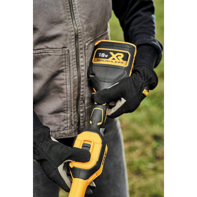DeWALT Тример садовий акумуляторний DeWALT 18В акб 1х5А·год 36см 6000об/хв ЗП 3.5кг DeWALT Тример садовий акумуляторний DeWALT 18В акб 1х5А·год 36см 6000об/хв ЗП 3.5кг