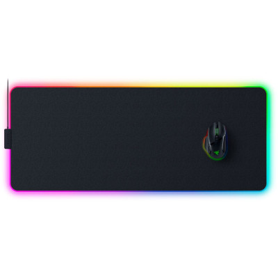 Razer Ігрова поверхня Strider Chroma RGB XXL (900х370х4мм), чорний Razer Ігрова поверхня Strider Chroma RGB XXL (900х370х4мм), чорний