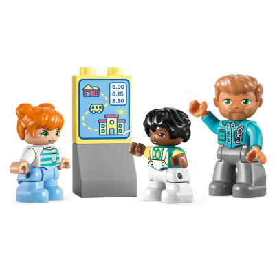 LEGO Конструктор DUPLO Поїздка автобусом