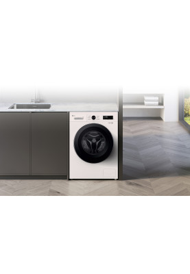 LG Пральна машина, фронтальна, 6 кг, A+++, білий