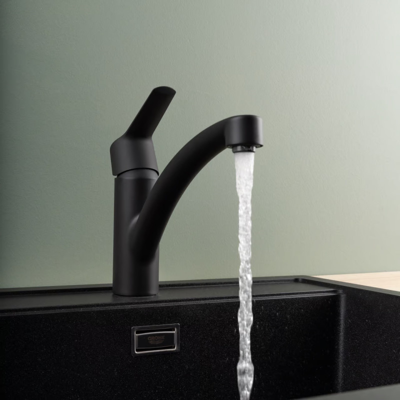 Grohe Змішувач для кухні Start, довж.виливу - 226мм, поворотний, 1важіль, чорний