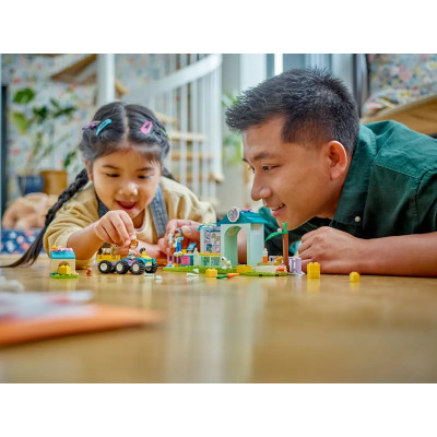 LEGO Конструктор Friends Ветеринарна клініка для сільськогосподарських тварин