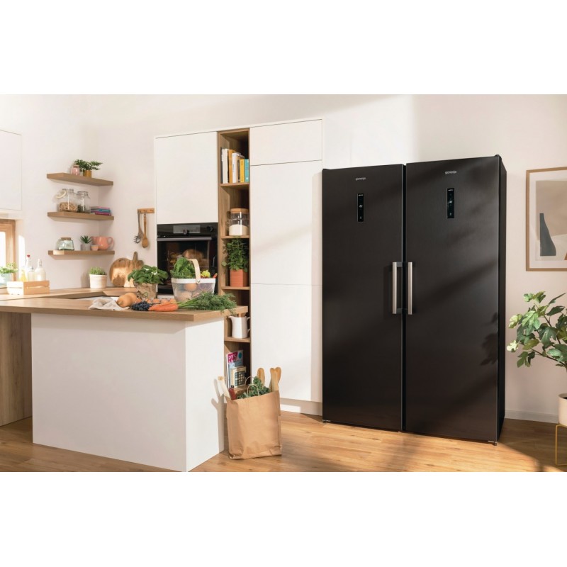 Gorenje Холодильна камера, 185x60х66, 398л, А++, дисплей, зона св-ті, чорний