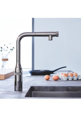 Grohe Змішувач для кухні Essence Smart Control, довж.виливу - 199мм, поворотний/витяжний, вентиль/кнопка, графіт