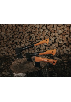 Fiskars Сокира теслярська S Х10