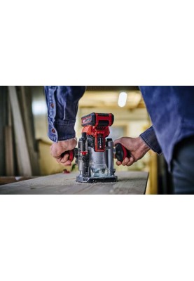 Einhell Фрезер Einhell TP-RO 18 Set Li BL - Solo акум., PXC, 18В, 6/8 мм, 10000-30000 об/хв