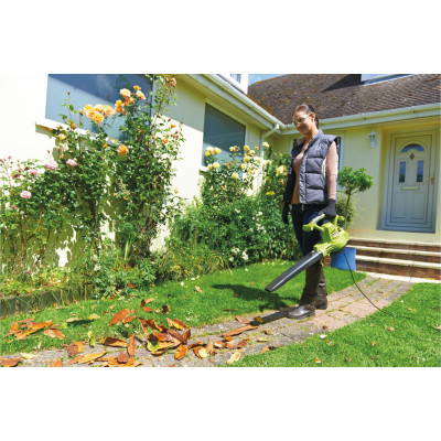 Ryobi Повітродув-пилосос RBV3000CSV, з подрібнювачем, 3кВт, 14 м3/хв, 375 км/год Ryobi Повітродув-пилосос RBV3000CSV, з подрібнювачем, 3кВт, 14 м3/хв, 375 км/год