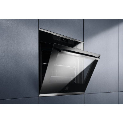 Electrolux Духовий шафа електричний, 70л, А++, пара, дисплей, конвекція, ф-ція пароварки, телескопічні напрямні, чорний