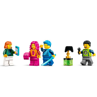 LEGO Конструктор City Вантажівка для ігрового турне