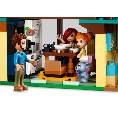 LEGO Конструктор Friends Родинні будинки Оллі й Пейслі