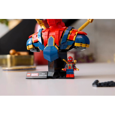 LEGO Конструктор Super Heroes Погруддя Залізної Людини-Павука