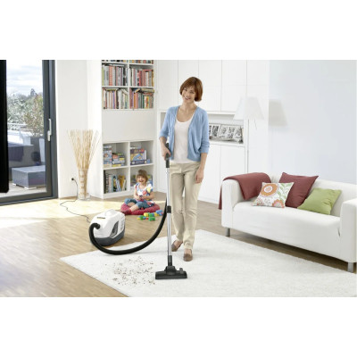 Karcher Пилосос миючий DS 6 Plus, 650Вт, вода -2 л, НЕРА, білий Karcher Пилосос миючий DS 6 Plus, 650Вт, вода -2 л, НЕРА, білий