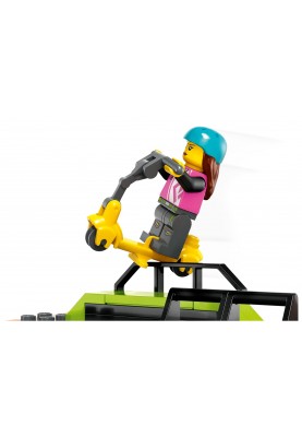 LEGO Конструктор Friends Вуличний скейтпарк