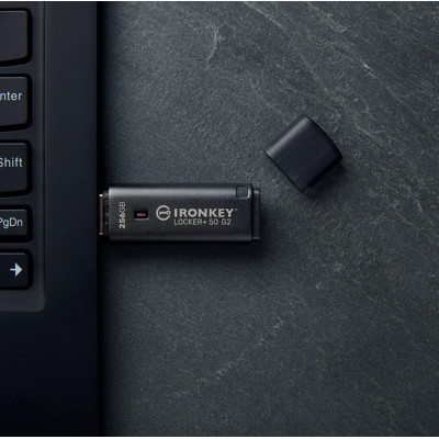 Kingston Накопичувач Kingston 32GB USB 3.2 Type-A Gen1 IronKey Locker+ 50 G2 Kingston Накопичувач Kingston 32GB USB 3.2 Type-A Gen1 IronKey Locker+ 50 G2