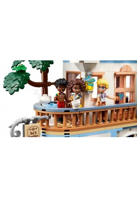 LEGO Конструктор Friends Замковий готель «Ночівля і завтрак»