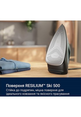 Electrolux Утюг, 2600Вт, 370мл, паровий удар 230гр, алюмінієва підошва, зелено-чорний