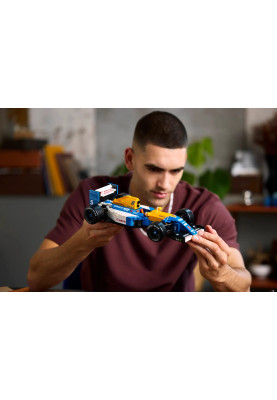 LEGO Конструктор Icons Williams Racing FW14B і Найджел Менсел