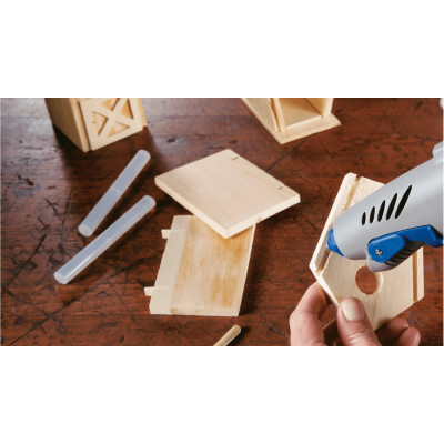 Dremel Пістолет клейовий Dremel GlueGun 930 стрижні 7мм 105-165° 0.2кг
