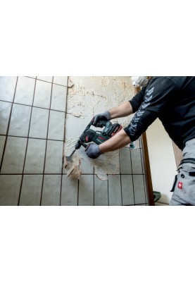 Metabo Перфоратор KH 18 LTX BL 24 акумуляторний, LiHD, 18В 2*4Ач, SDS-plus, 2.2Дж, 3 режими, 0-1280об/хв, metaBOX 165 L, 2.7кг