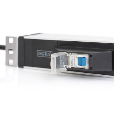 Digitus Блок розеток 1U, 6xSchuko, 16A, 250V, автомат, вилка Schuko