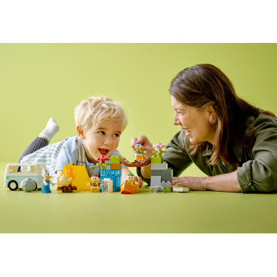 LEGO Конструктор DUPLO Disney Міккі і його друзі. Пригоди на природі