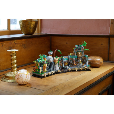 LEGO Конструктор Indiana Jones Храм Золотого Ідола