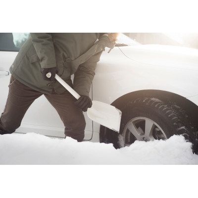Fiskars Лопата для снігу SnowXpert 63см, 520г, нерж сталь/поліамід (автомобільна)