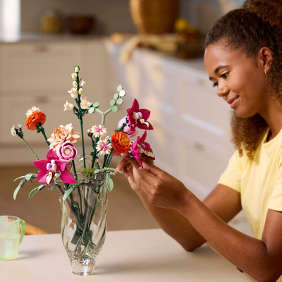 LEGO Конструктор Botanicals Милий розовий букет квітів