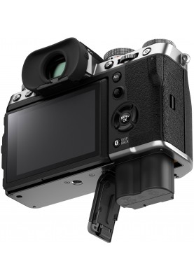 Fujifilm Цифрова фотокамера X-T5 + XF 18-55mm F2.8-4 Kit Silver