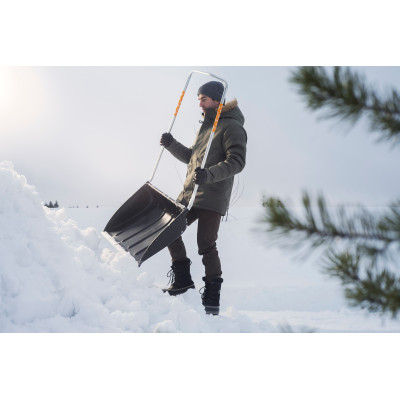 Fiskars Скріпер для снігу SnowXpert
