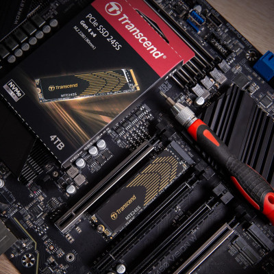 Transcend Накопичувач SSD M.2 1TB PCIe 4.0 MTE245S + розсіювач