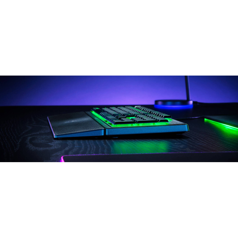 Razer Клавіатура мембранна Ornata V3 X 104key, USB-A, EN/UK, RGB, чорний