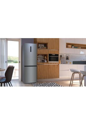 Gorenje Холодильник з нижн. мороз. камерою 185х60х60см, 2 двері,203(99)л, А++, Total NF, зона св-ті, зовн. диспл, нерж