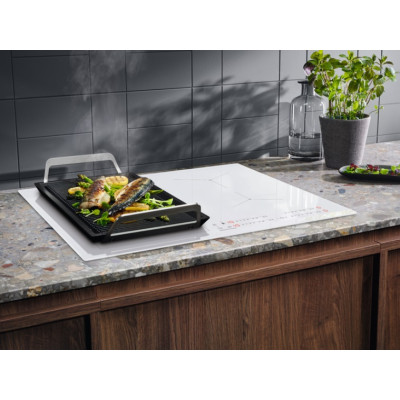 Electrolux Варильна поверхня індукційна, 60см, розширена зона, датчик кипіння, білий