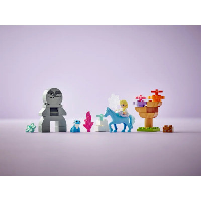 LEGO Конструктор DUPLO Disney Ельза та Бруні у Зачарованому лісі