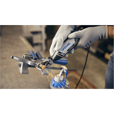 Dremel Шліфмашина шліфувально-гравірувальна акумуляторна Dremel 4250-1/35 175В 5000-35000об/хв 35 насадок кейс 0.60кг Dremel Шліфмашина шліфувально-гравірувальна акумуляторна Dremel 4250-1/35 175В 5000-35000об/хв 35 насадок кейс 0.60кг