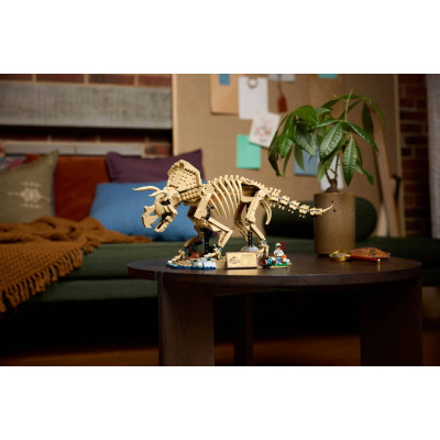 LEGO Конструктор LEGO Jurassic World Скамянілості динозаврів: трицератопс LEGO Конструктор LEGO Jurassic World Скамянілості динозаврів: трицератопс