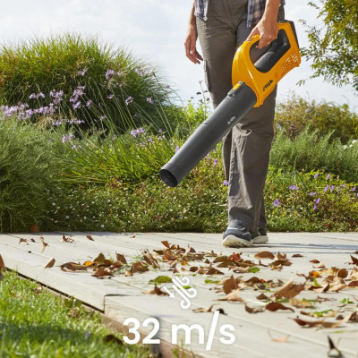 Stiga Повітродув садовий акумуляторний BL100eKit 20В акб 1х4А·год 540м?/год 13000об/хв ЗП 1.74кг