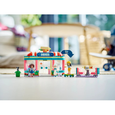 LEGO Конструктор Friends Хартлейк Сіті: ресторанчик в центрі міста