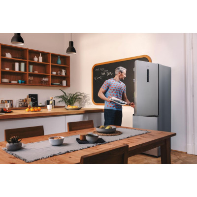Gorenje Холодильник з нижн. мороз. камерою, 185х60х60см, 2 двері, 210 (110) л, А ++, NoFrost Plus, Зона св-ті, Зовн. Диспл, сірий