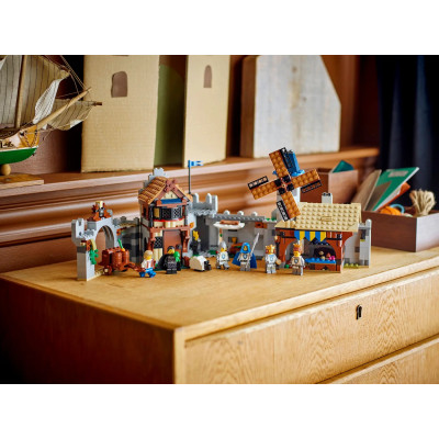 LEGO Конструктор Creator Середньовічний замок із рыцарем на коні