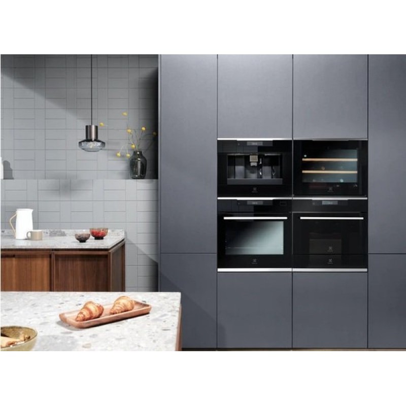 Electrolux Винна шафа вбудована KBW5X