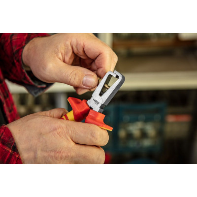 Neo Tools Набір інструментів, 1000 В, 13 од. Neo Tools Набір інструментів, 1000 В, 13 од.