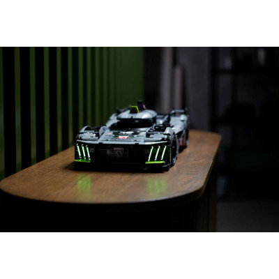 LEGO Конструктор Technic PEUGEOT 9X8 24H Le Mans Hybrid