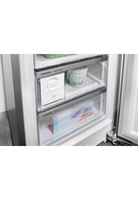 Liebherr Холодильник з нижн. мороз., 201.5x59.7х67.5, холод.відд.-253л, мороз.відд.-94л, 2дв., A+++, NF, диспл внутр., BioFresh, сірий